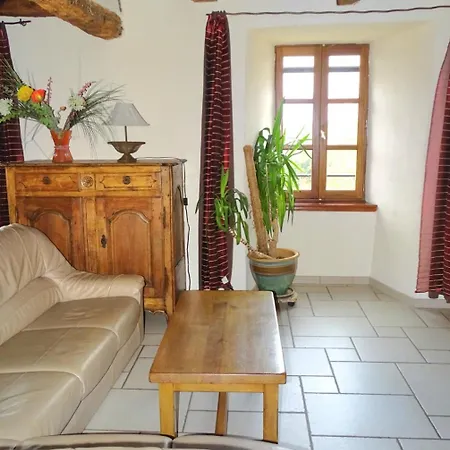 Holiday home Les Hortensias